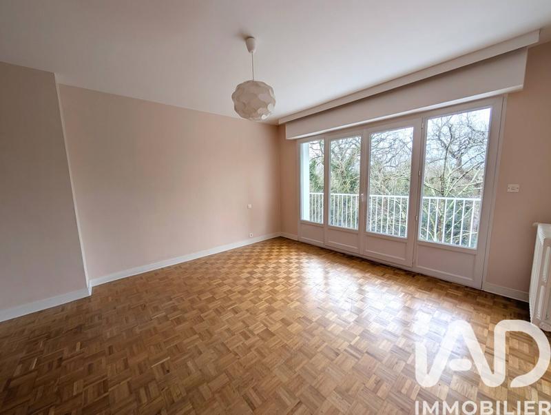 Appartement - 94 m² - 4 pièces