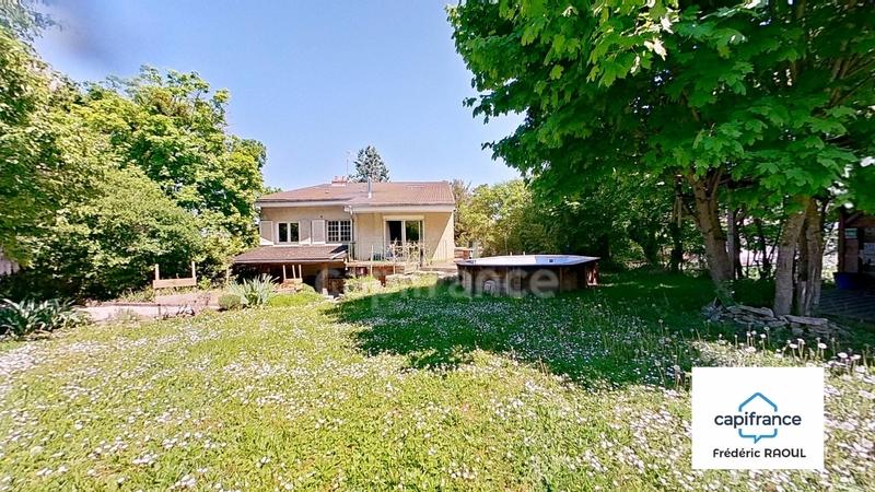 Maison - 123 m² - 5 pièces