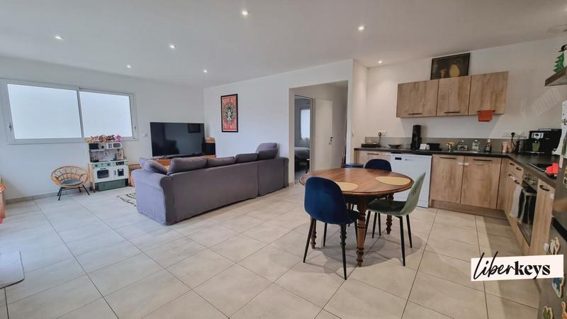 Maison - 87 m² - 5 pièces