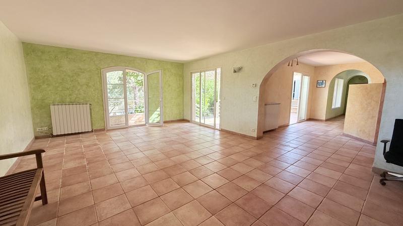 Villa - 145 m² - 5 pièces