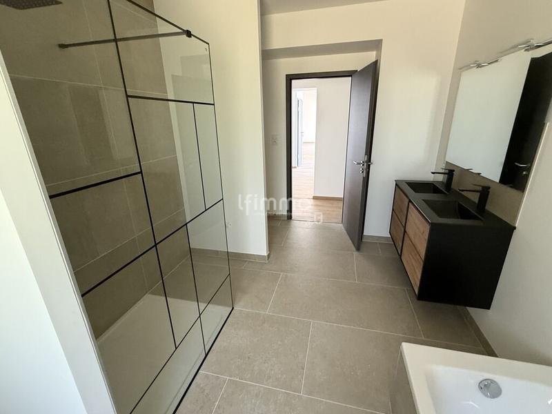 Maison - 183 m² - 6 pièces