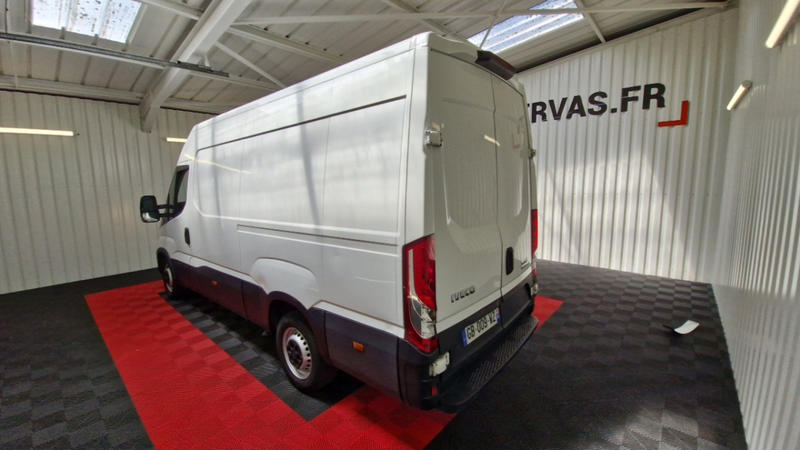 Iveco Daily Fourgon 35 s 14 sv11 h2 quad-leaf hi matic