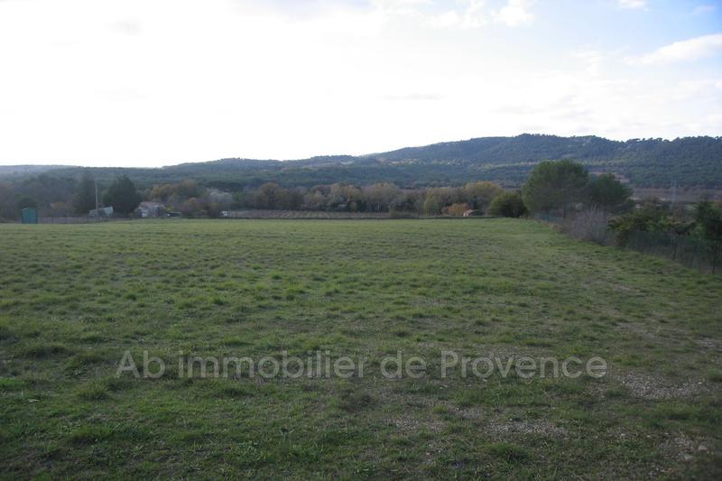 Propriété - 253 m² - 10 pièces