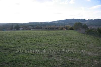 Propriété - 253 m² - 10 pièces