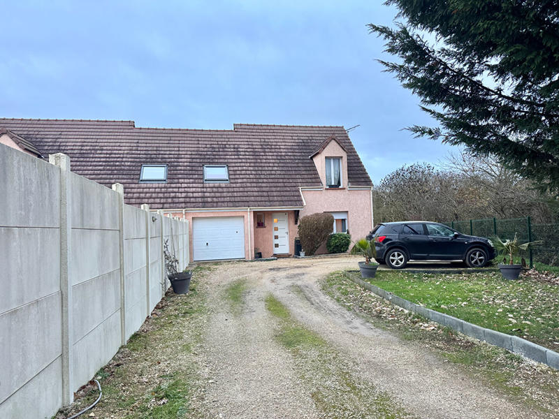 Maison - 87 m² - 4 pièces