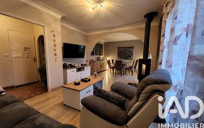 Maison - 98 m² - 6 pièces