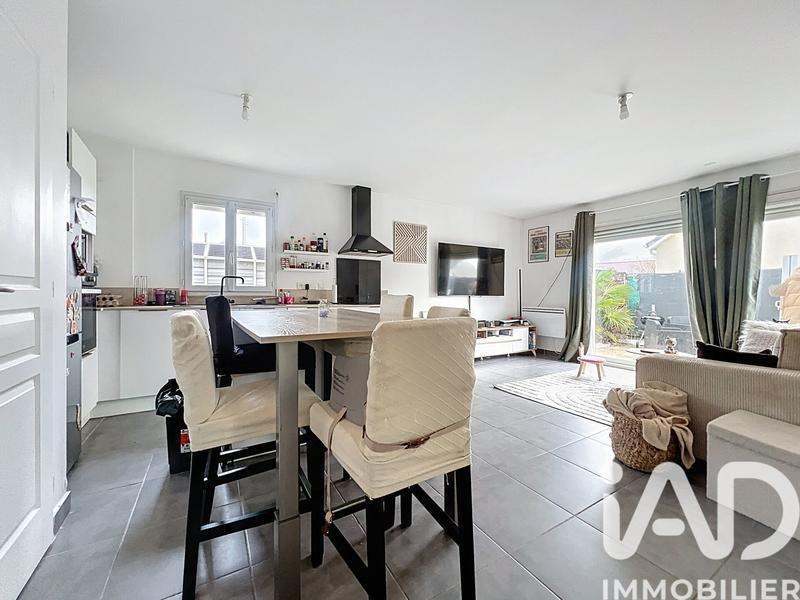 Maison - 81 m² - 3 pièces