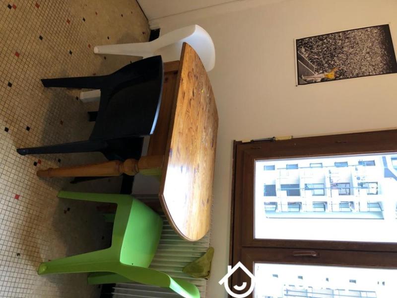 Chambre - 13 m² - 1 pièce