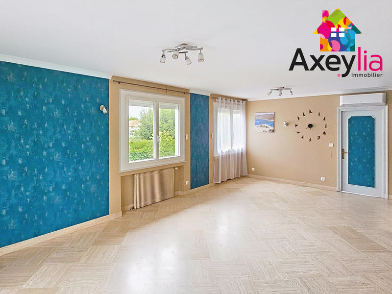 Maison - 130 m² - 7 pièces