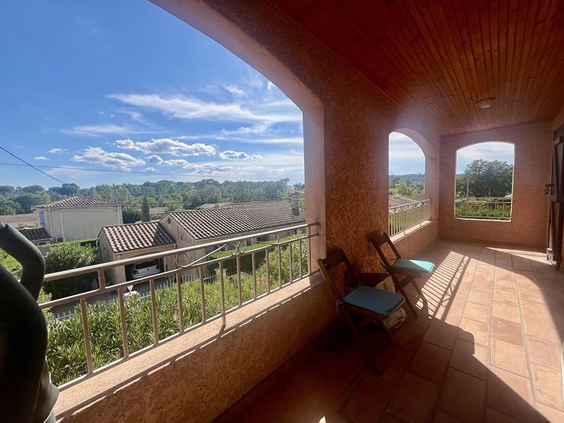 Villa - 164 m² - 5 pièces