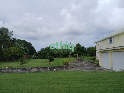 Maison - 445 m² - 13 pièces