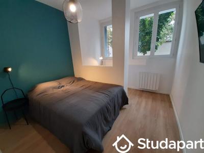 Chambre - 12 m² - 1 pièce