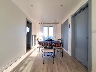 Appartement - 87 m² - 5 pièces