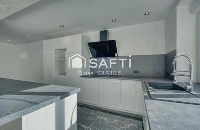 Maison - 184 m² - 6 pièces