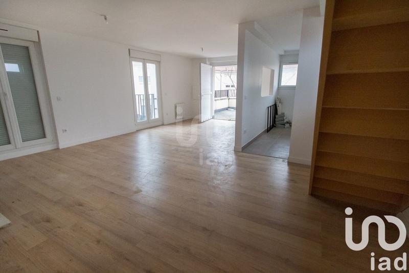 Maison - 117 m² - 6 pièces