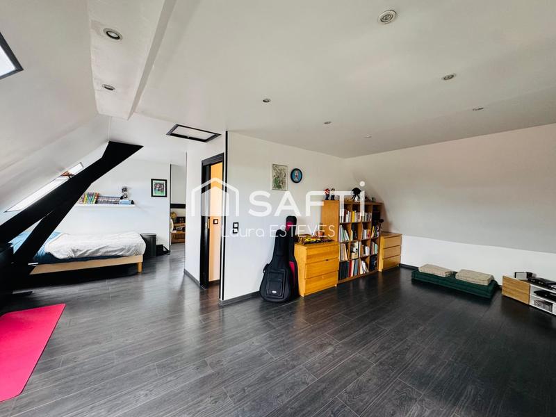 Maison - 101 m² - 5 pièces