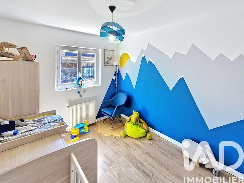 Maison - 240 m² - 7 pièces