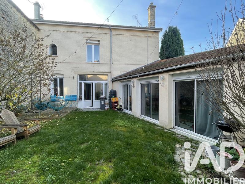 Maison - 179 m² - 6 pièces