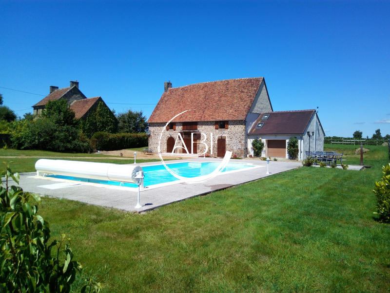 Maison - 185 m² - 6 pièces