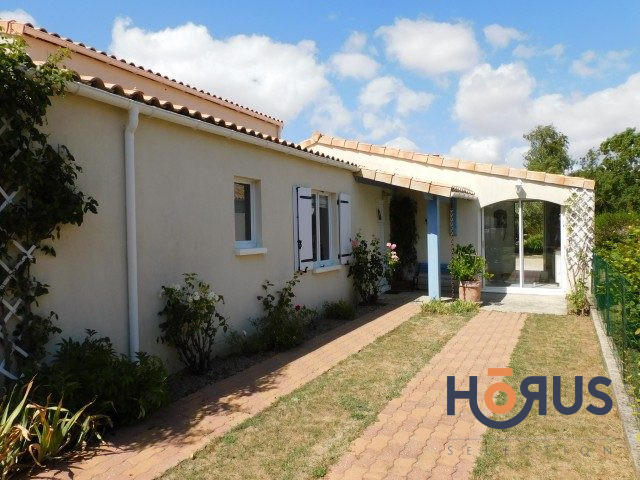 Viager - Maison traditionnelle - 110 m² - 4 pièces