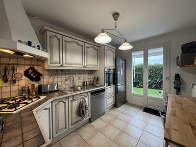 Maison - 94 m² - 4 pièces