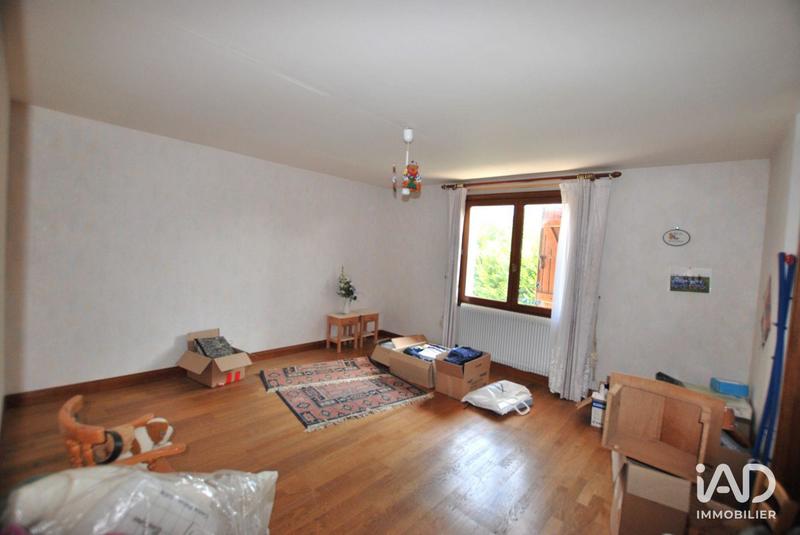 Local commercial - 3 377 m²