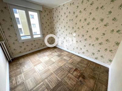 Appartement - 86 m² - 4 pièces