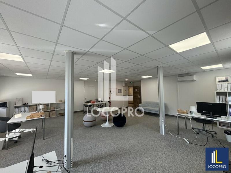 Bureau - 350 m²