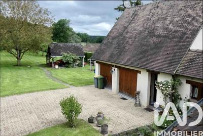 Maison - 197 m² - 7 pièces