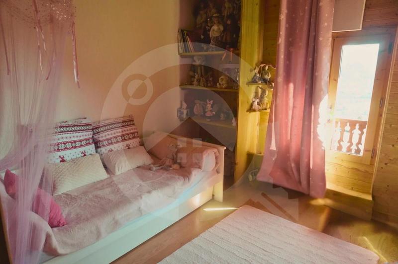 Châlet - 265 m² - 15 pièces