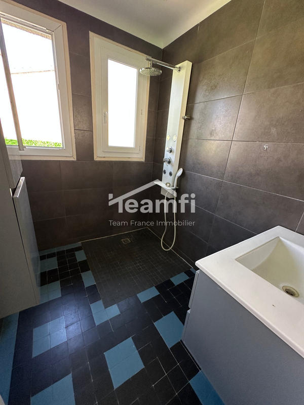 Maison ancienne - 95 m² - 6 pièces