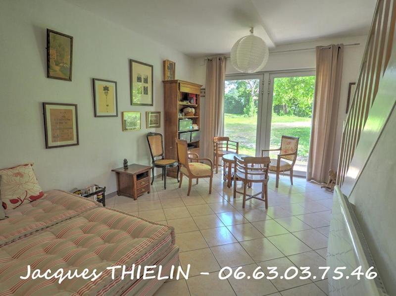 Maison - 260 m² - 8 pièces