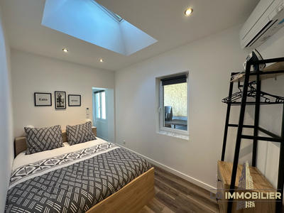 Maison - 91 m² - 5 pièces