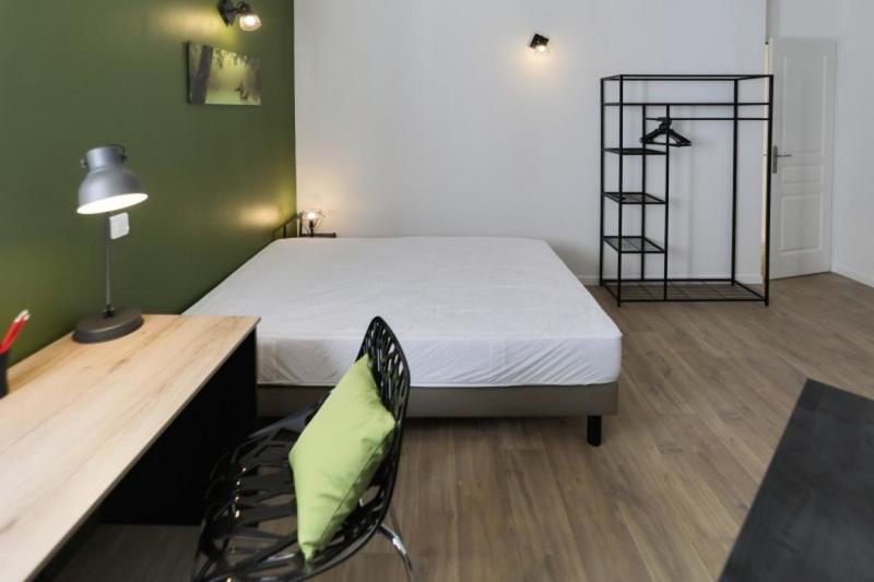 Appartement - 108 m² - 6 pièces