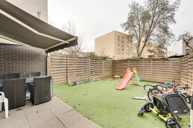 Appartement - 100 m² - 5 pièces