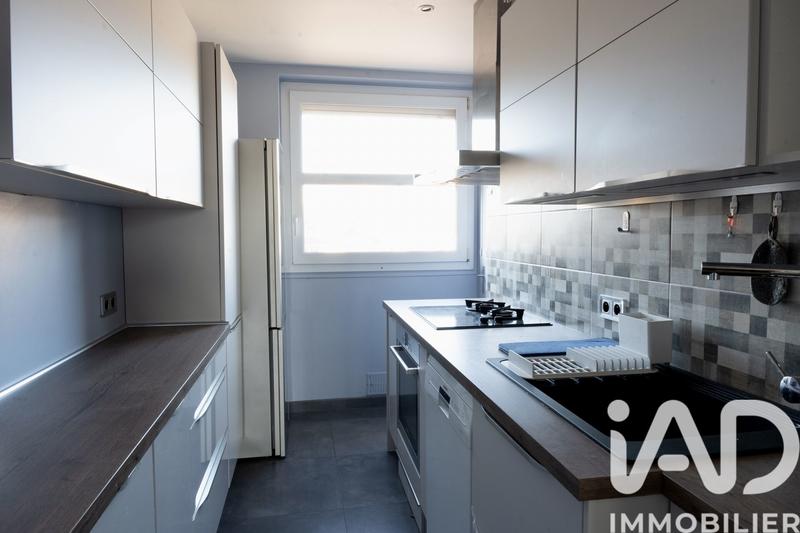 Appartement - 60 m² - 3 pièces