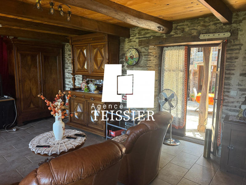 Maison - 112 m² - 5 pièces