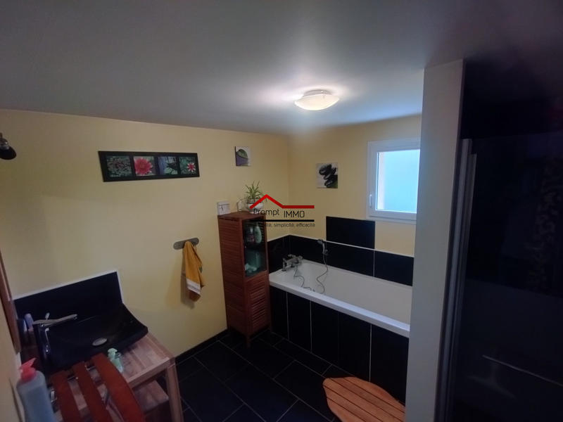 Maison - 140 m² - 7 pièces