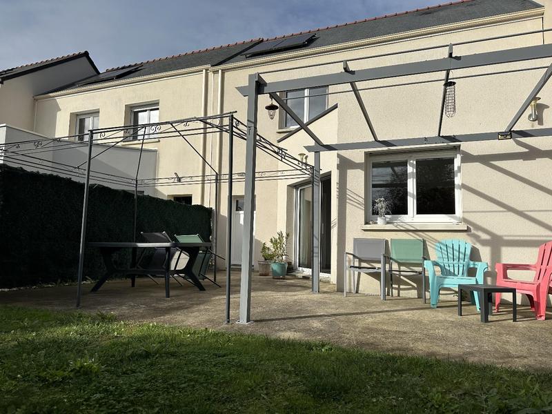 Maison - 87 m² - 4 pièces