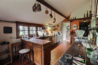 Maison ancienne - 264 m² - 11 pièces