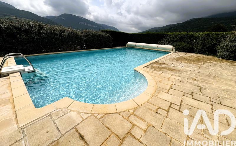 Maison - 138 m² - 6 pièces