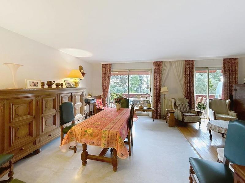 Appartement - 92 m² - 3 pièces