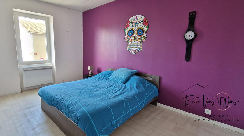 Maison - 243 m² - 7 pièces