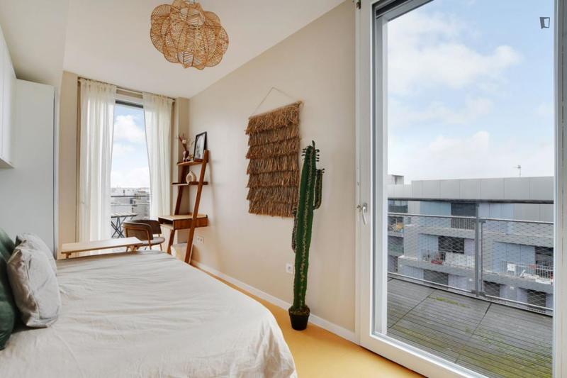 Chambre - 9 m² - 4 pièces