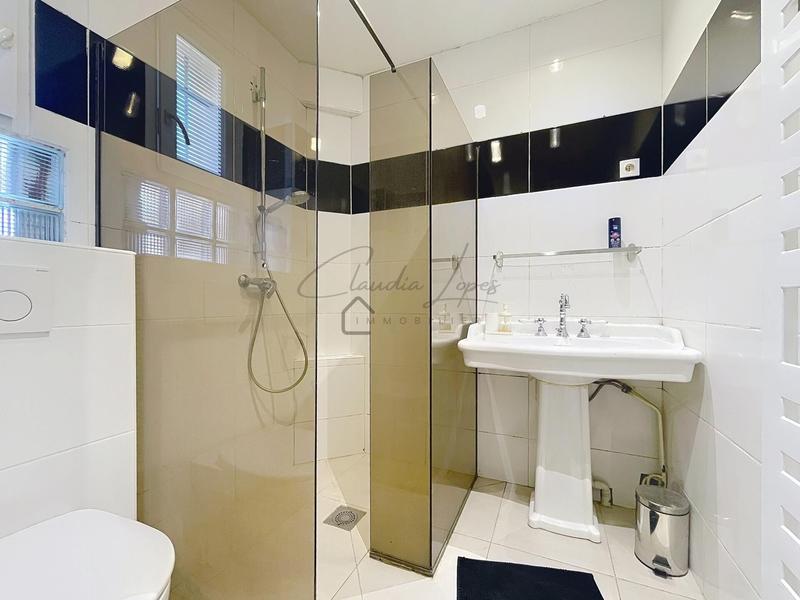 Maison - 160 m² - 8 pièces