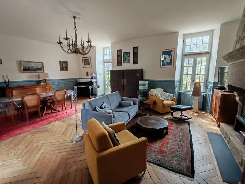 Appartement - 135 m² - 4 pièces