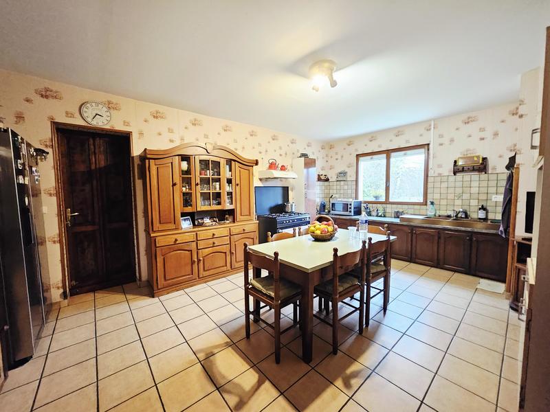 Maison - 137 m² - 4 pièces