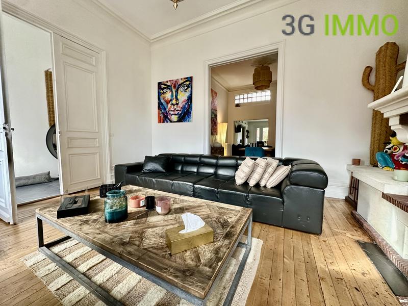 Maison ancienne - 178 m² - 6 pièces
