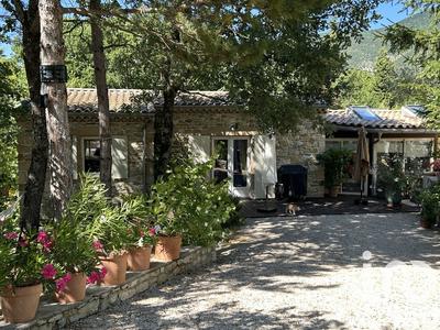 Maison - 176 m² - 5 pièces