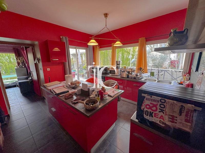 Maison - 131 m² - 6 pièces